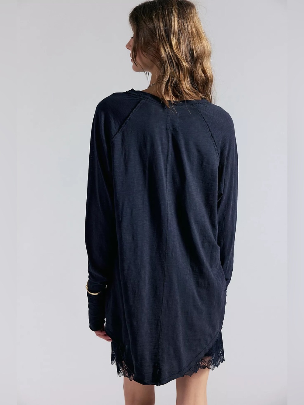 We The Free ARDEN Long Sleeve Tee — Heather Black Lightweight $58 NWOT - Picture 3 of 9